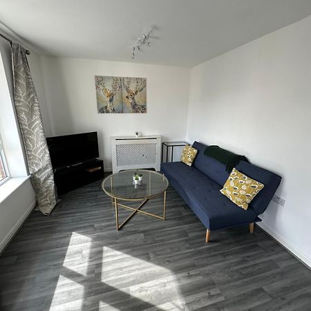 Suites By Rehoboth - Abbey Wood Station - London Zone 4 Exterior foto